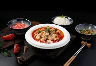 重慶魚火鍋連鎖店的裝修技巧有哪些？