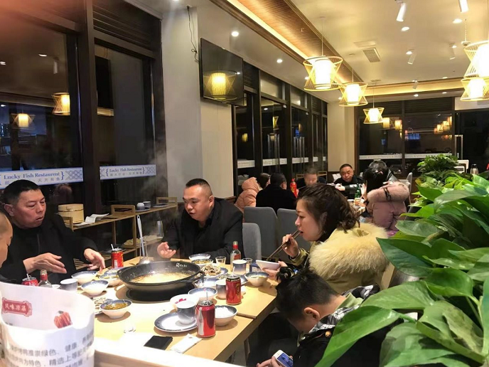 魚(yú)火鍋加盟前期投資需要多少錢(qián)？哪家是值得加盟的品牌魚(yú)火鍋